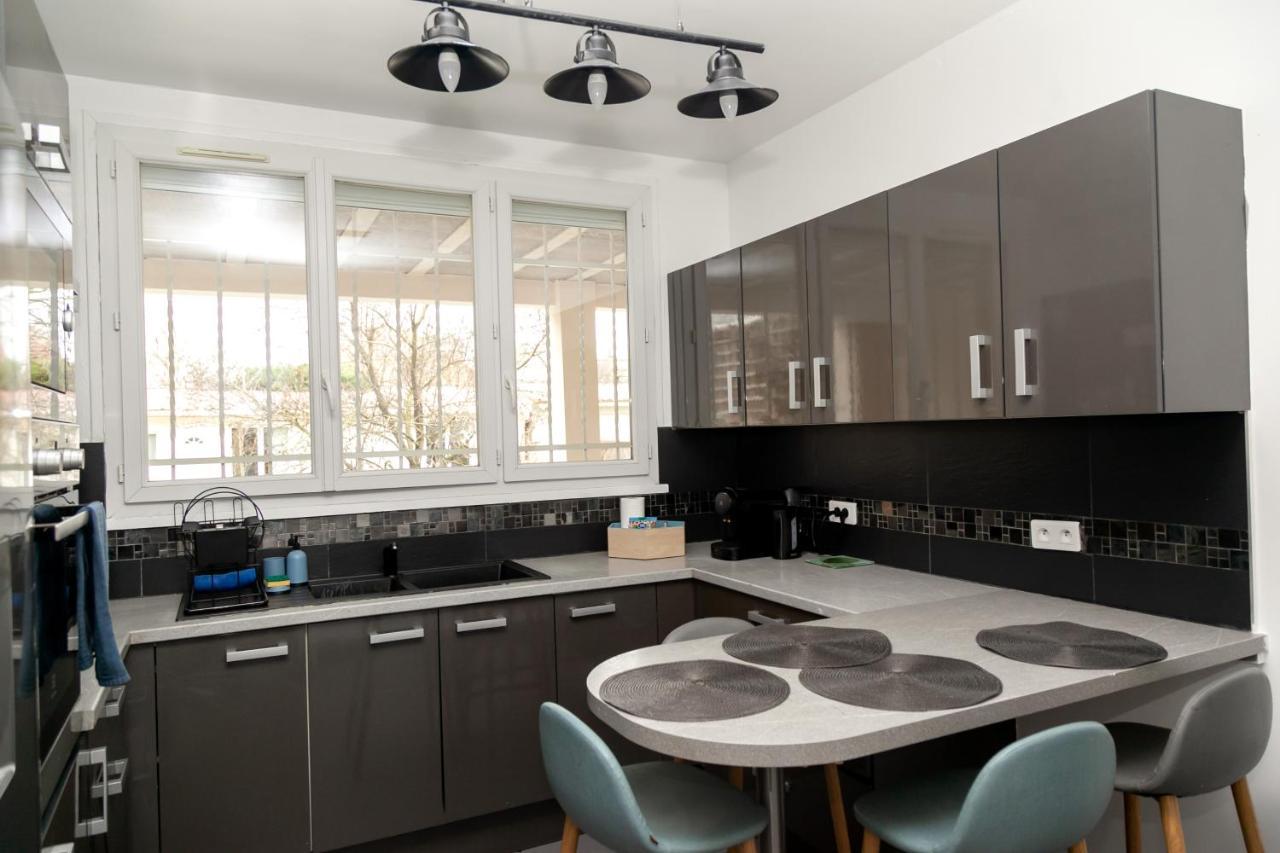 Cosyhome T2 Proche Gare Entre Paris Et Disneyland - Familial Renove 65 M2 Apartment *